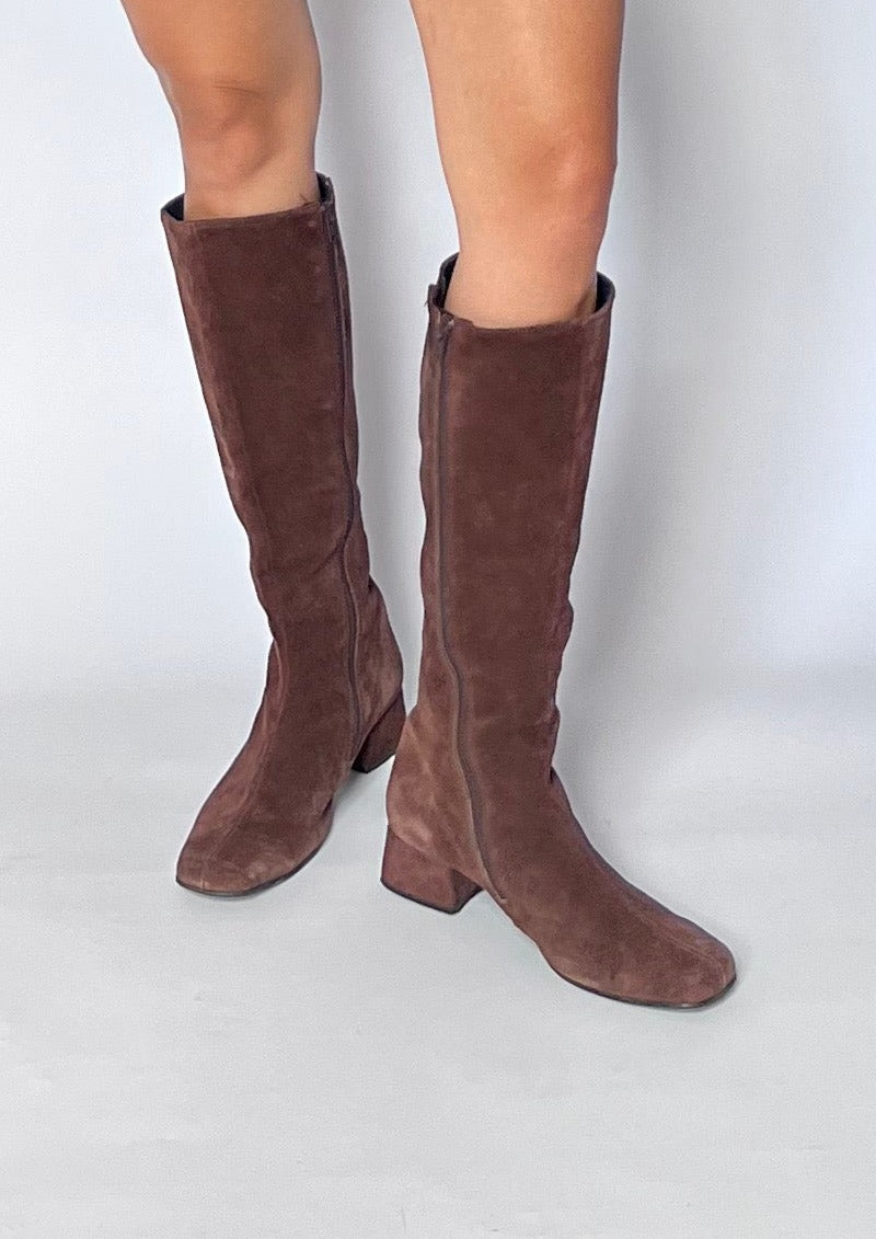 90s Brown Suede Boots Size UK 6