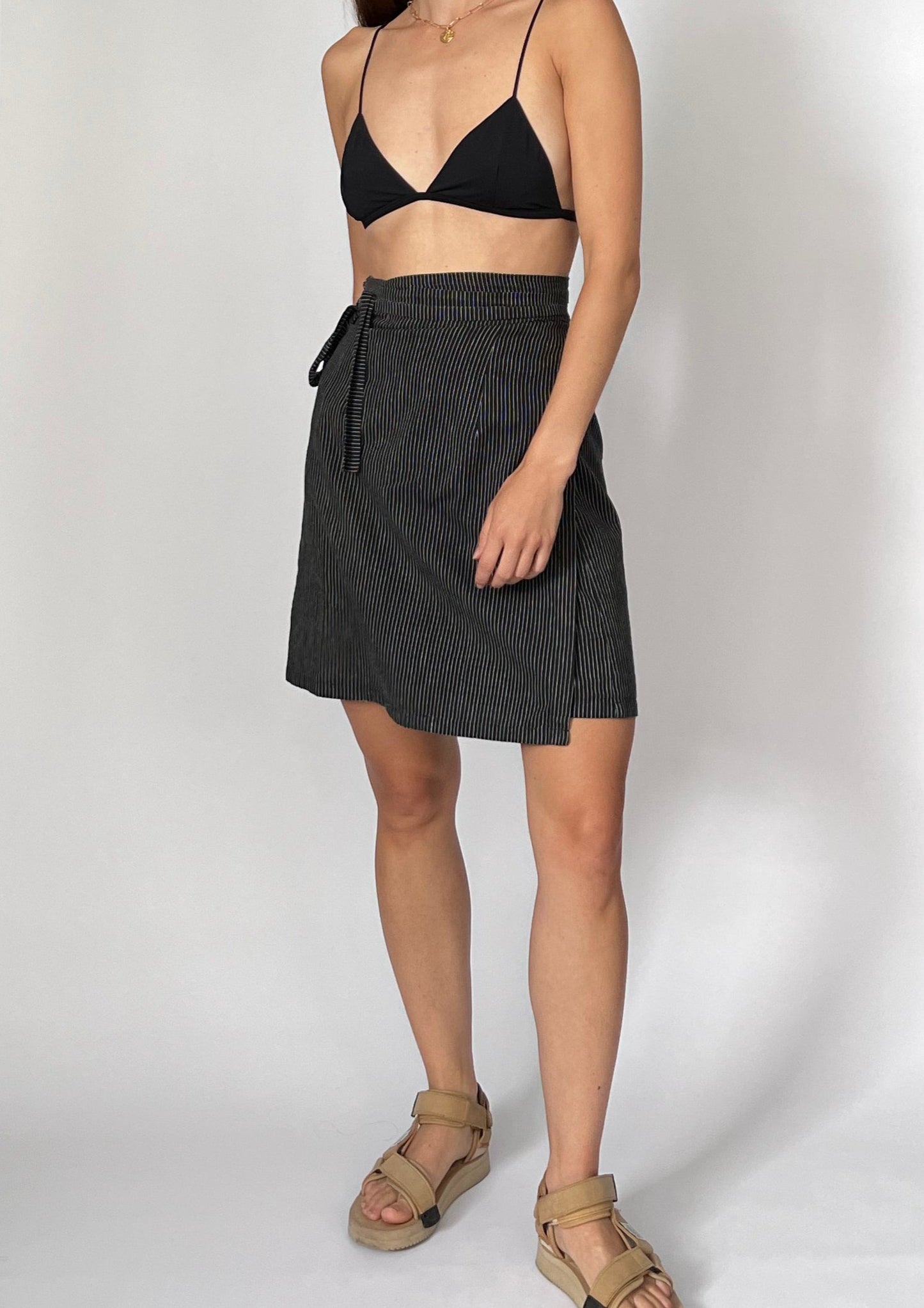 90s Pinstripe Black Wrap Skirt S