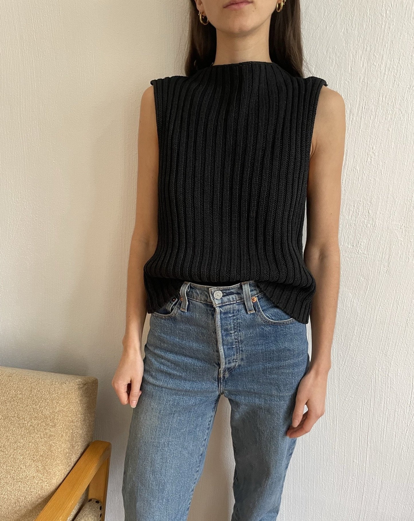 Vintage Black Chunky Ribbed Sleeveless Jumper Vest Size S