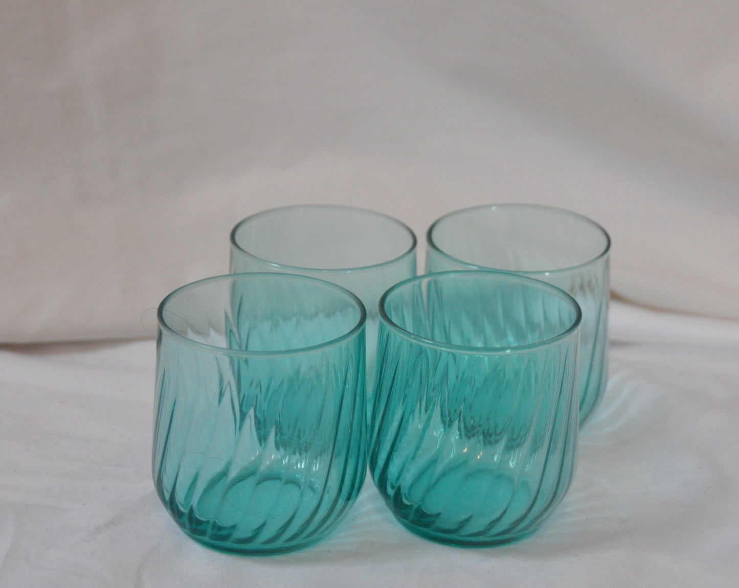 Set of 4 Vintage Aquamarine Blue Swirl Glasses