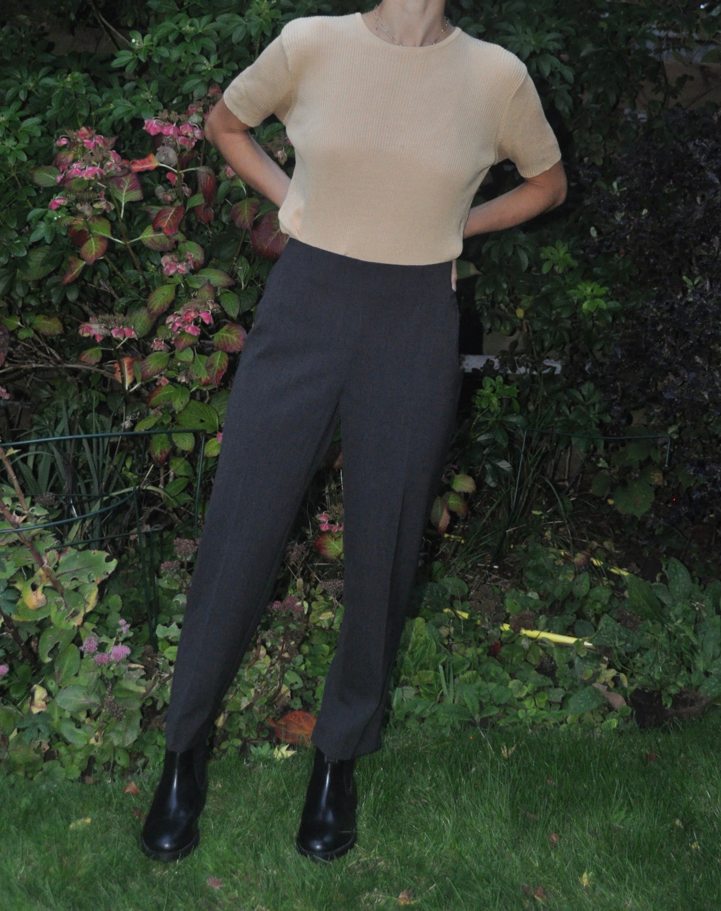 Vintage Dark Grey Wool Cropped Trousers Size 10-12