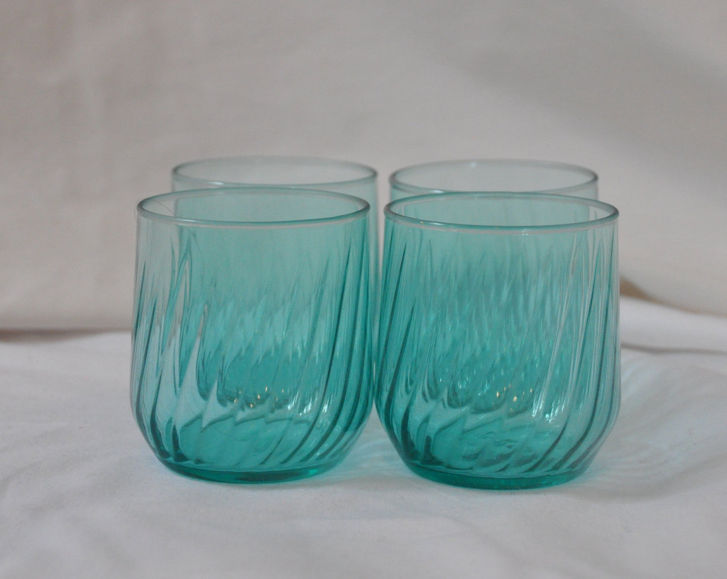 Set of 4 Vintage Aquamarine Blue Swirl Glasses