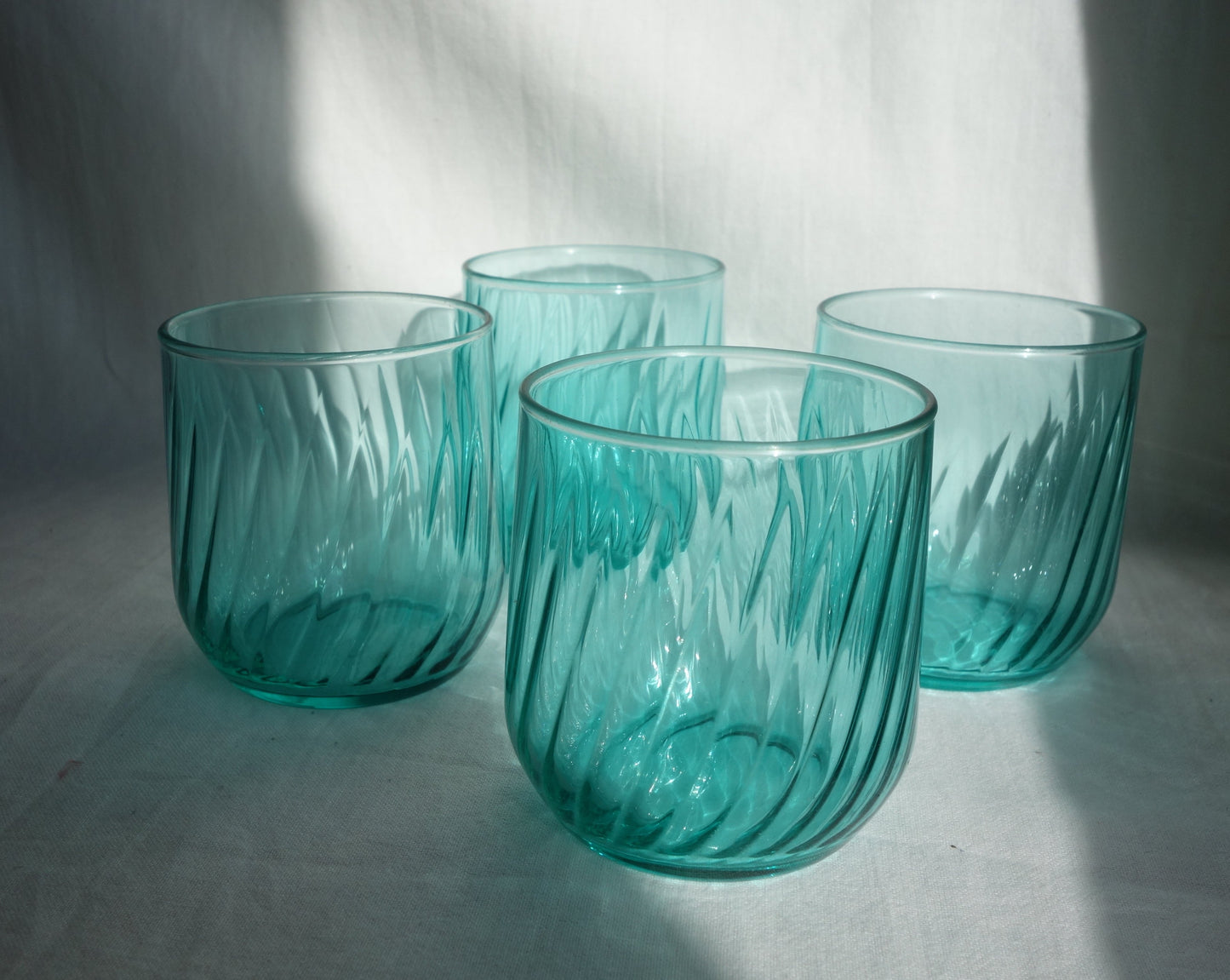 Set of 4 Vintage Aquamarine Blue Swirl Glasses