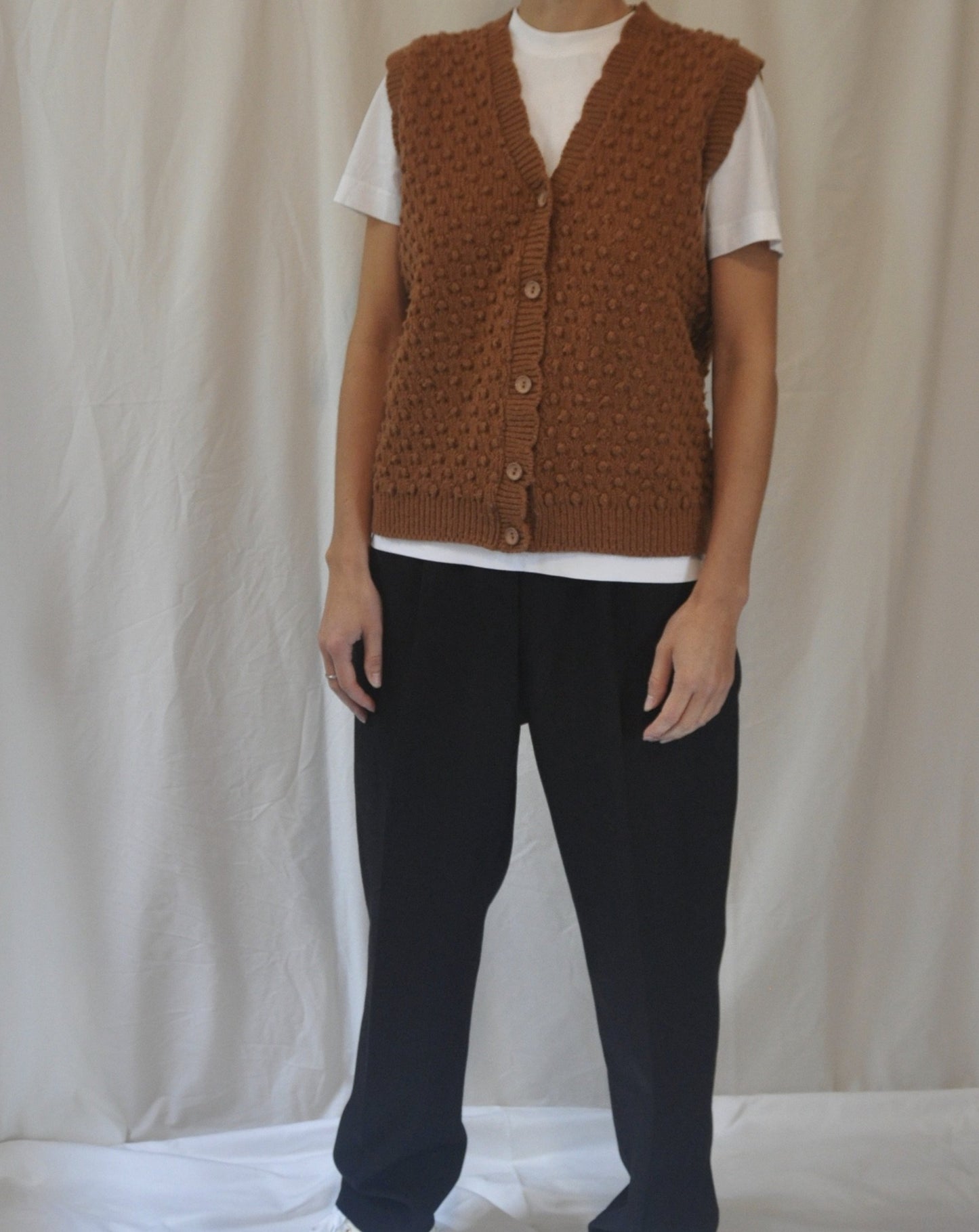 Vintage Rust/Brown Knitted Vest/Sleeveless Jumper Size 10-12