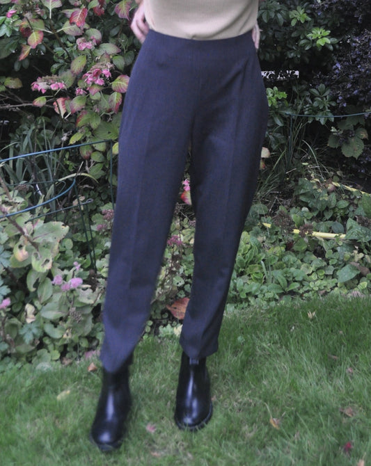 Vintage Dark Grey Wool Cropped Trousers Size 10-12