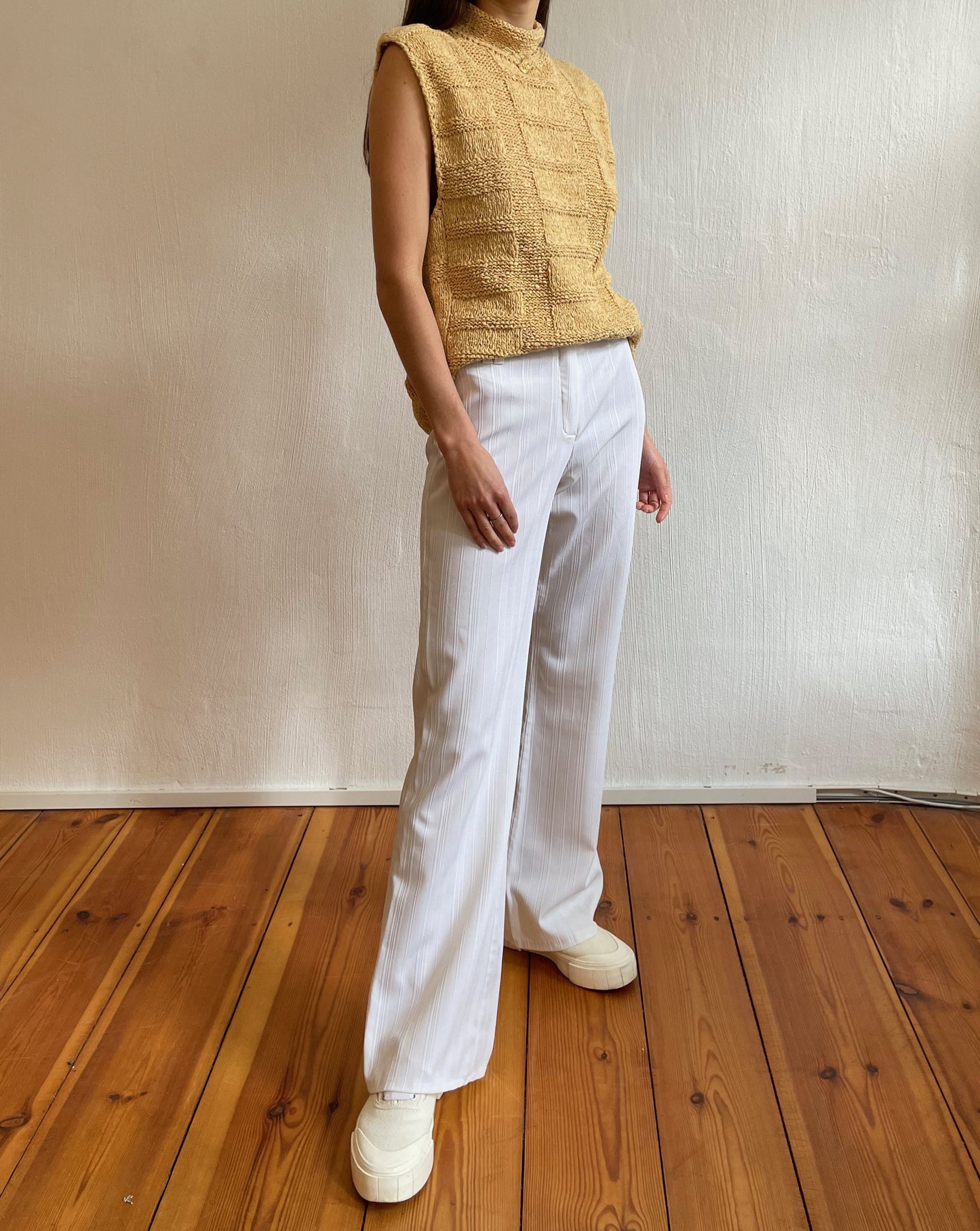 Vintage Hand Knitted Beige Yellow Sleeveless Jumper Vest Size S-M