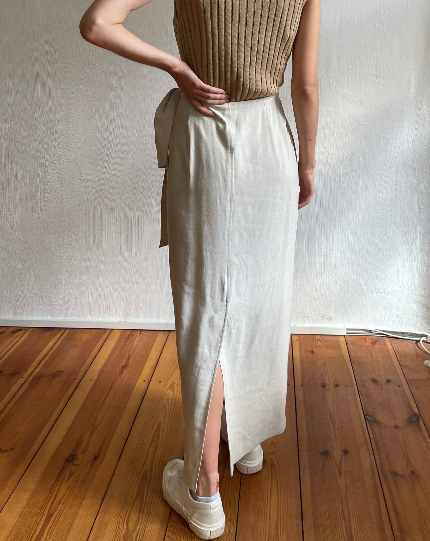 Vintage Cream Wrap Maxi Skirt Size S-M Waist 29"