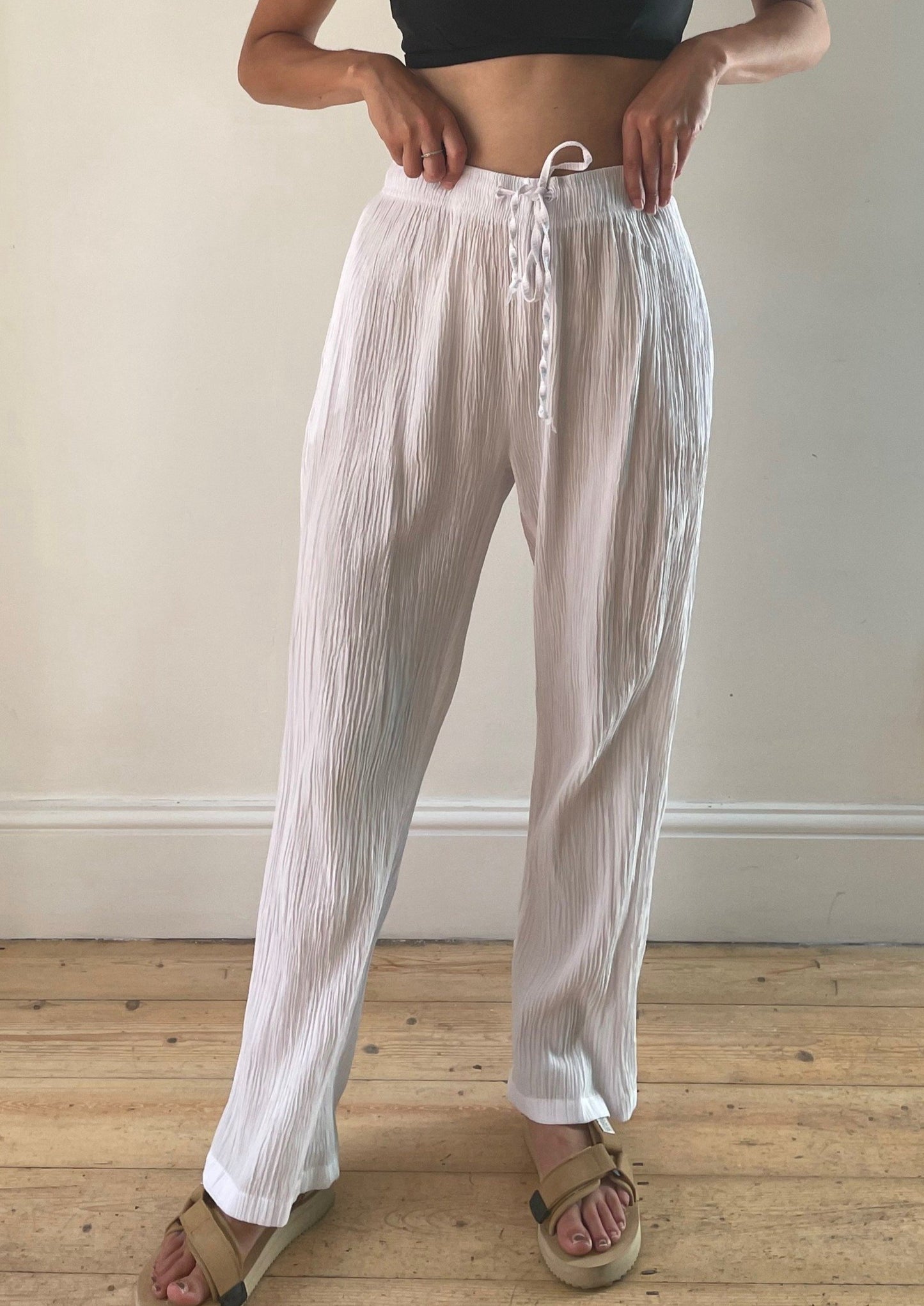 White Pleated Summer Trousers Size S-M