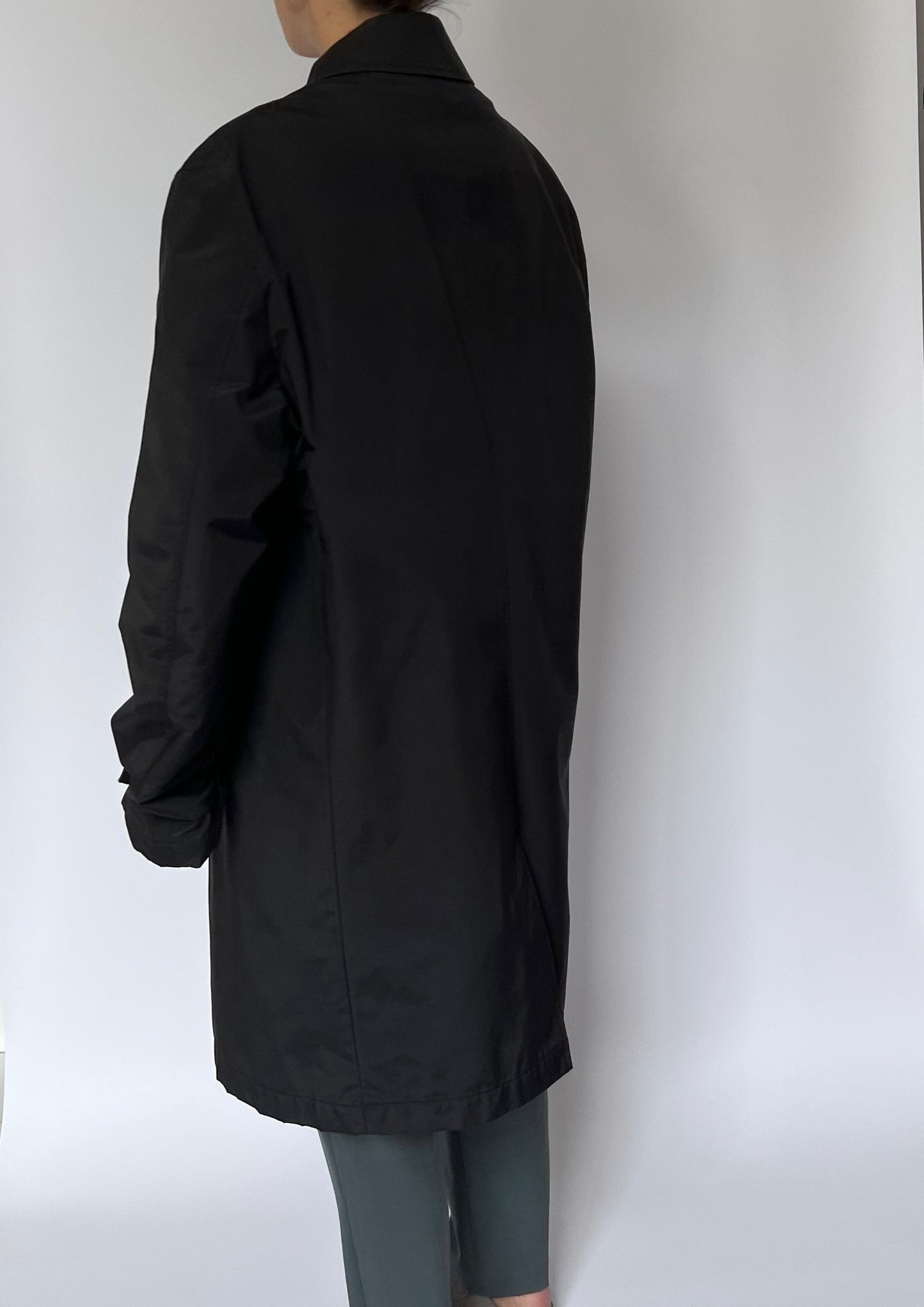 Black Quilted Lined Minimal Raincoat M/L