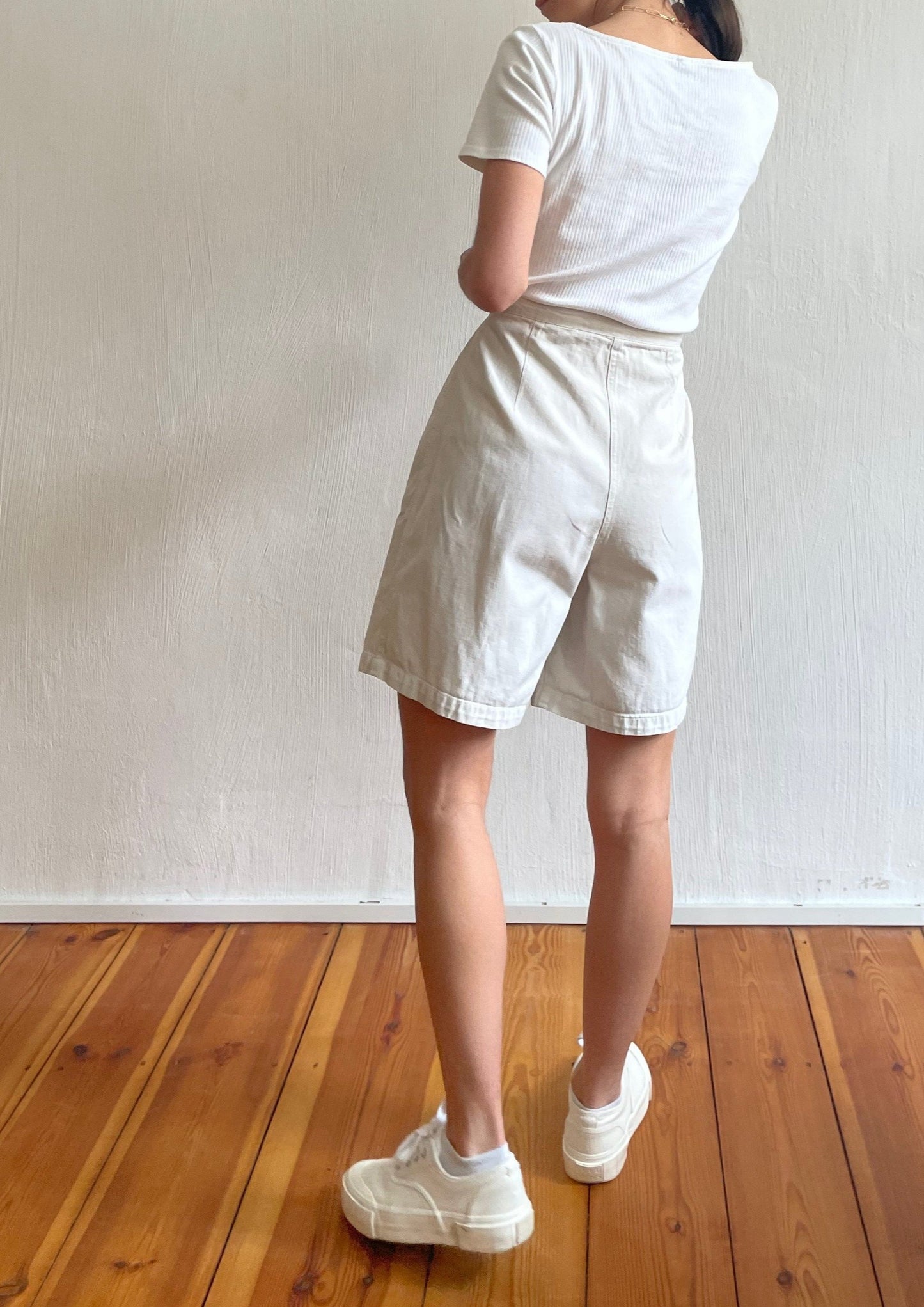 Vintage Neutral Cream Skort Size M Waist 29.5"