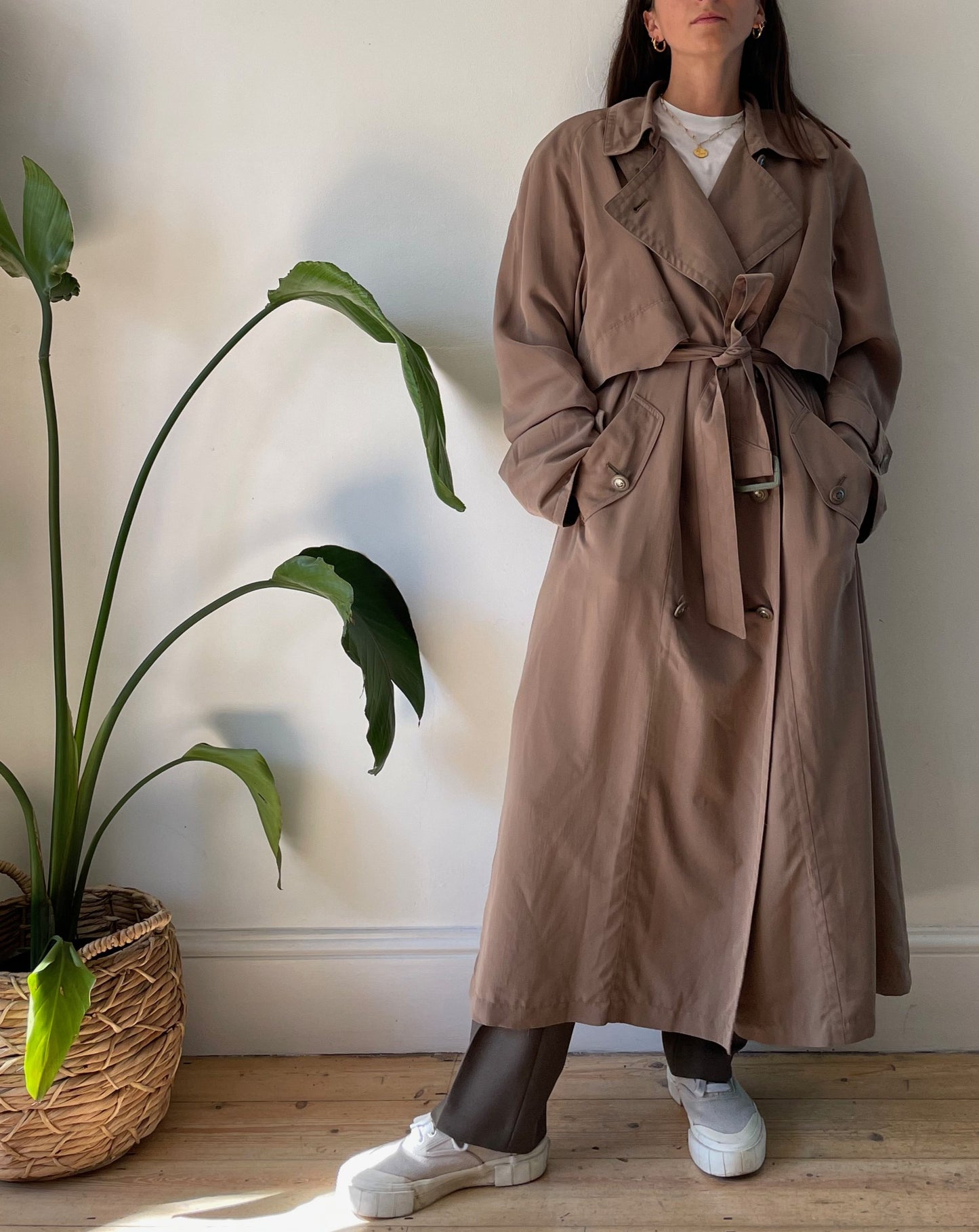 Vintage 1990s Light Khaki Trench Coat Sized M-L