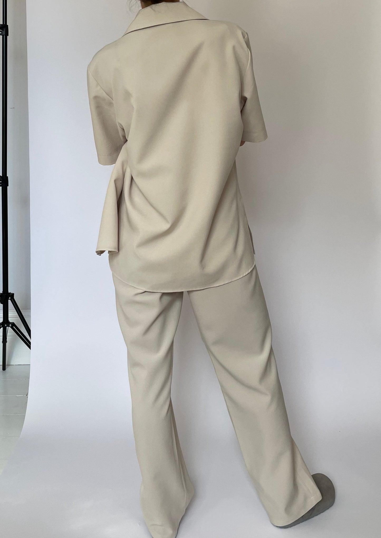 Minimal Cream Relaxed Suit M W30"