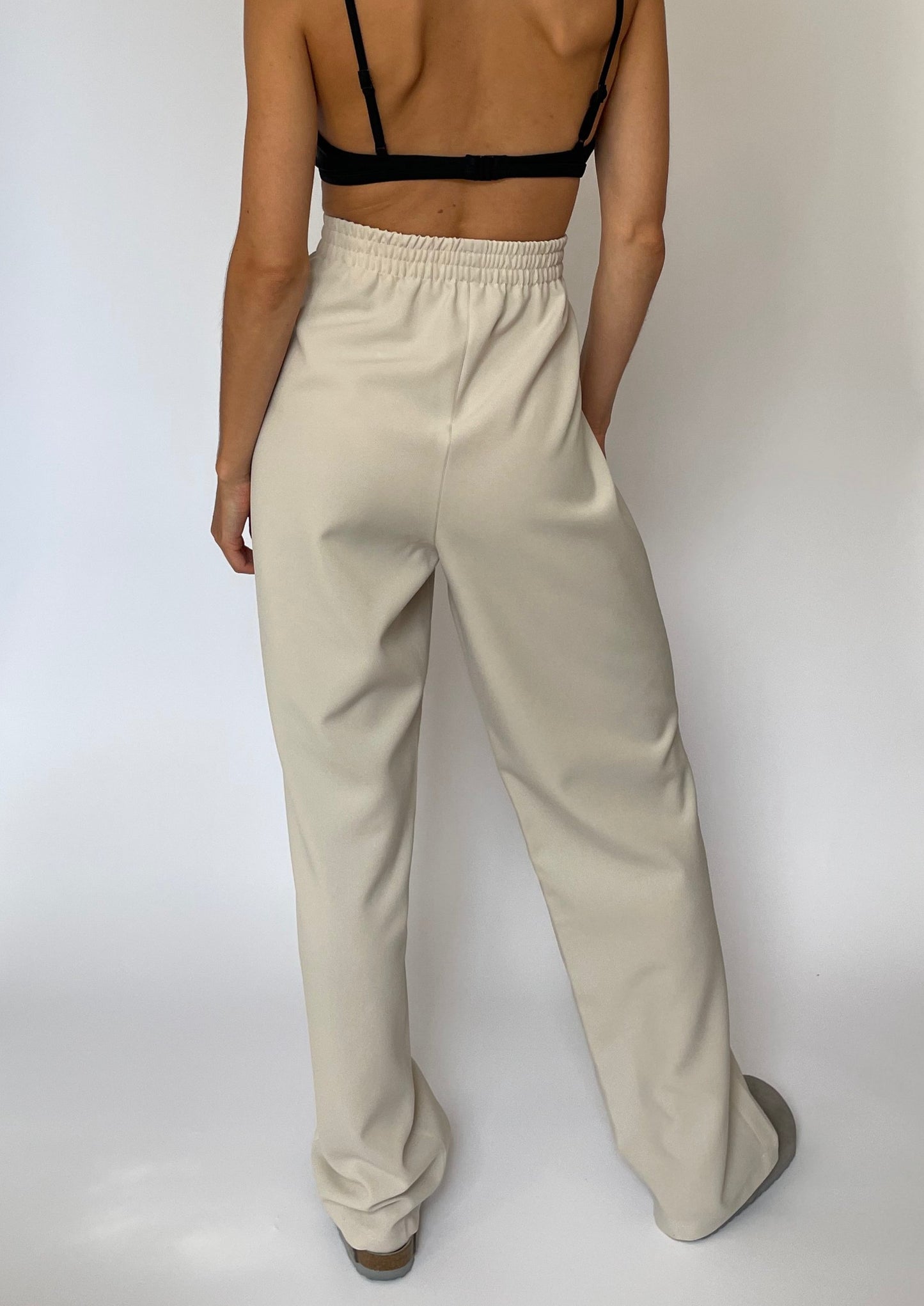 Minimal Cream Relaxed Suit M W30"