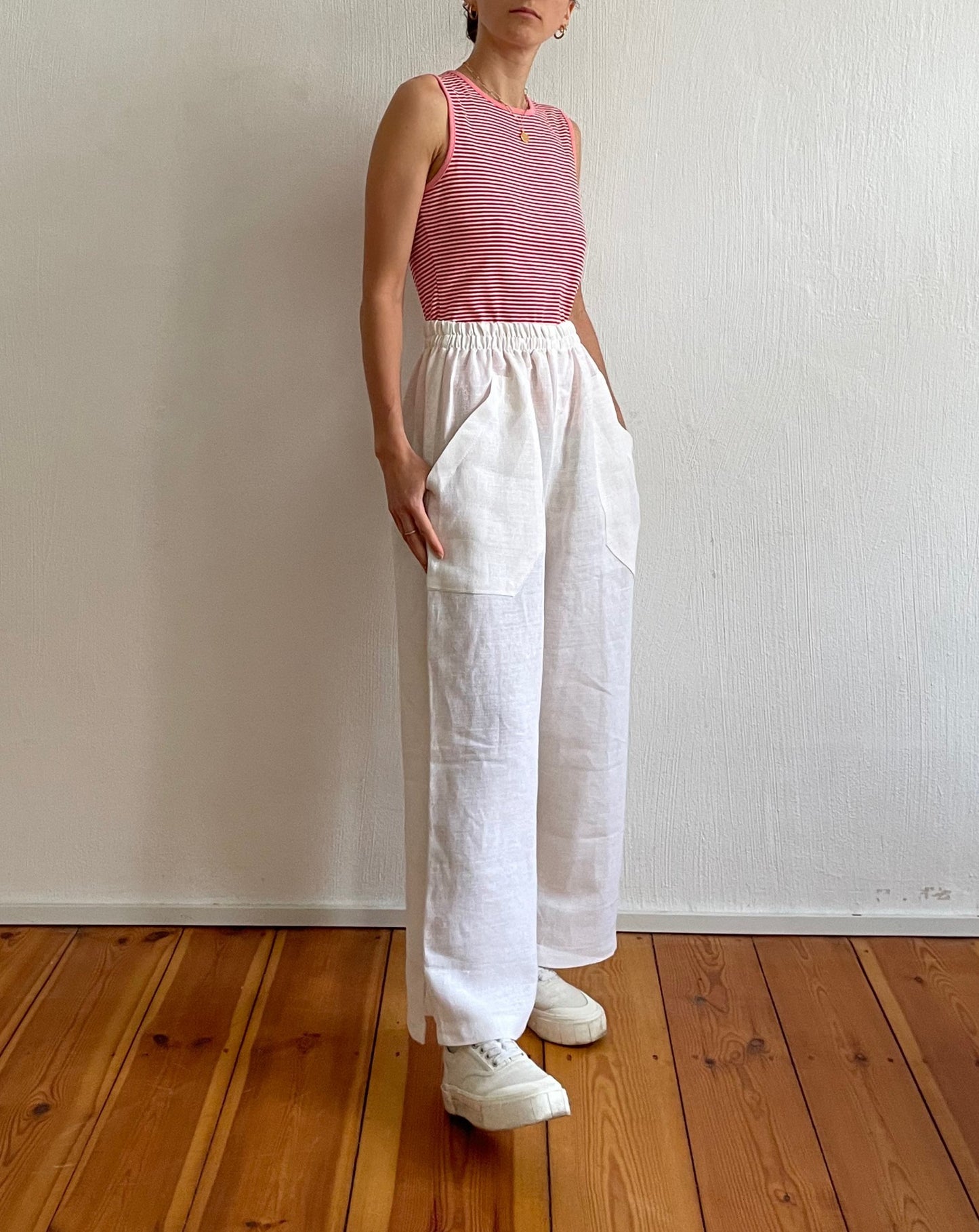 Vintage White Italian Linen Trousers Size XS-M