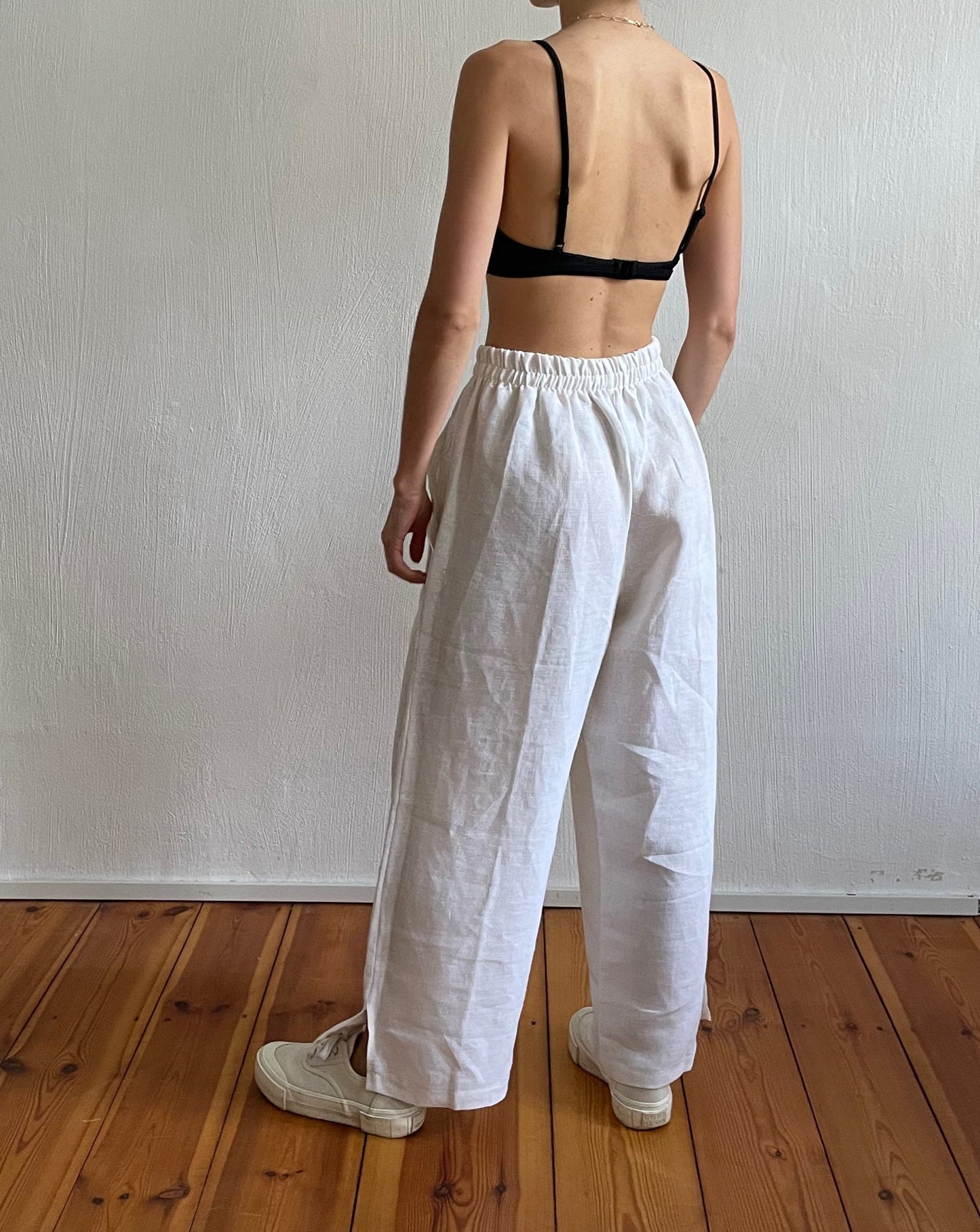 Vintage White Italian Linen Trousers Size XS-M