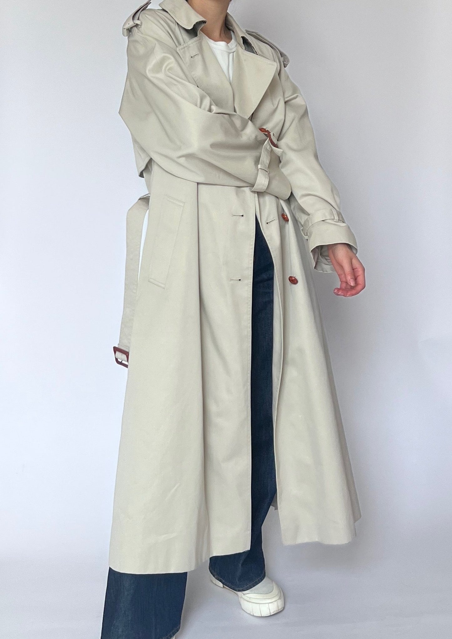 Classic Vintage 70s Cream Trench Coat S/M