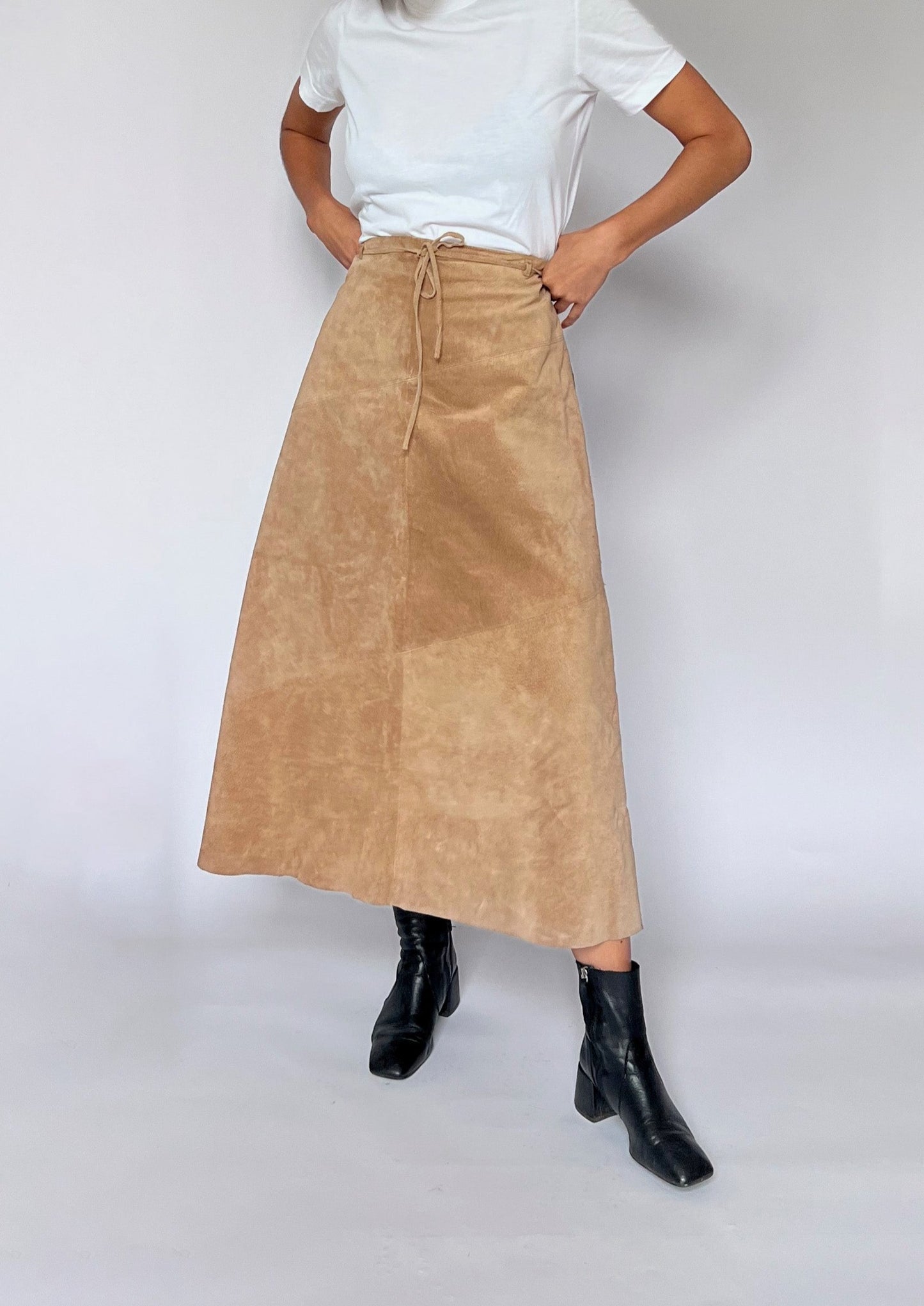 Vintage 70s Suede Neutral Skirt S/M W'30"