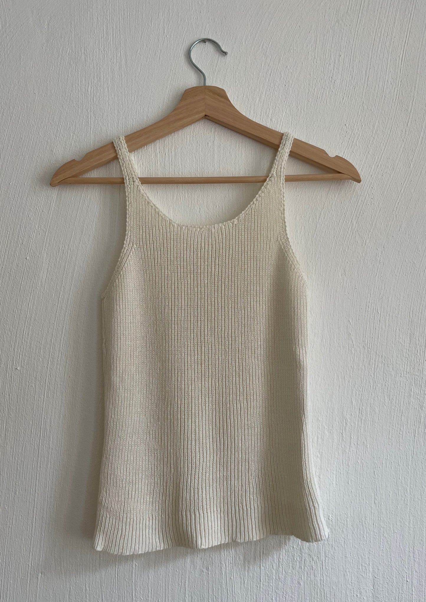 Vintage Minimal Knitted Tank XS-S