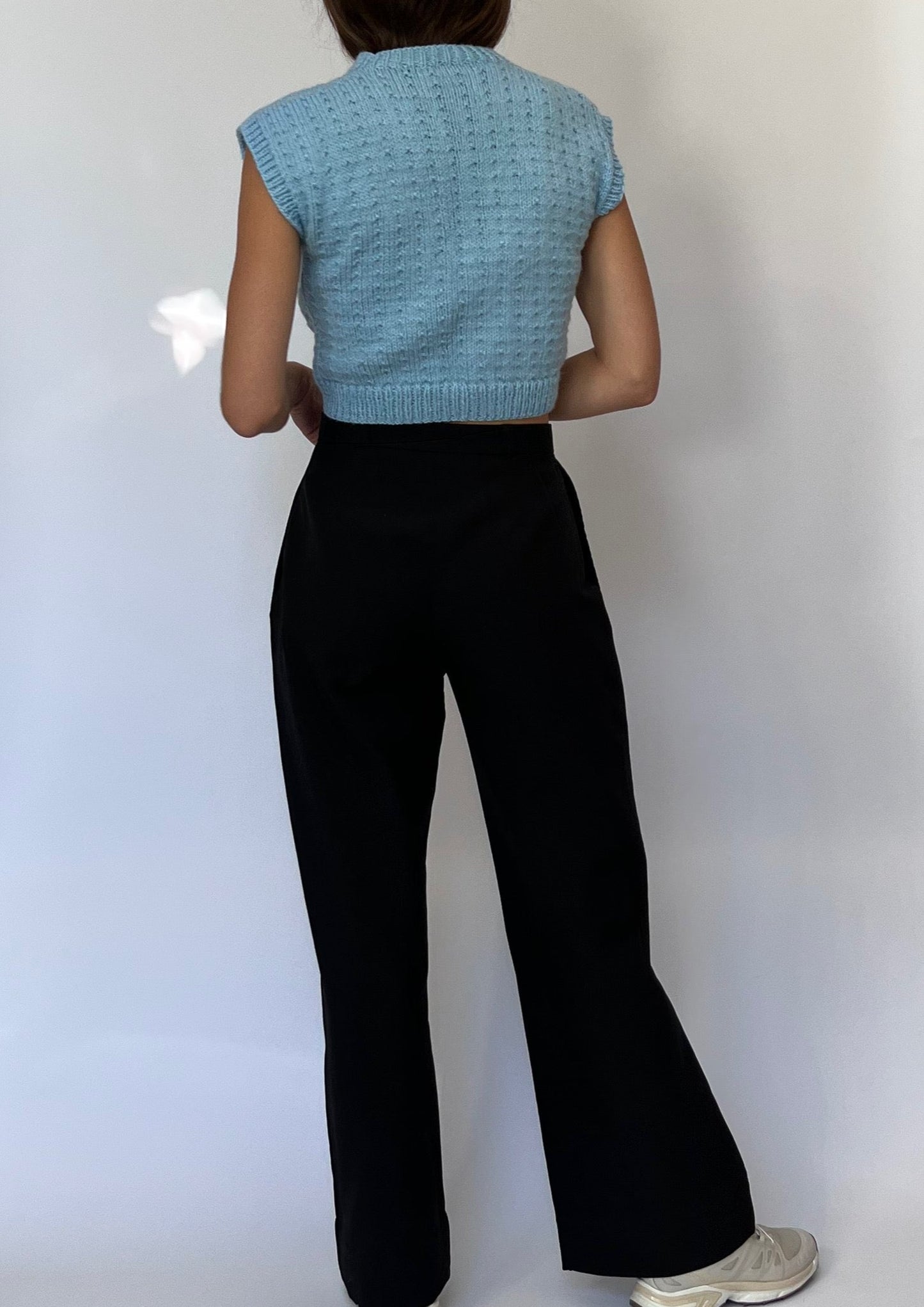 00's Blue Knitted Cropped Vest XS