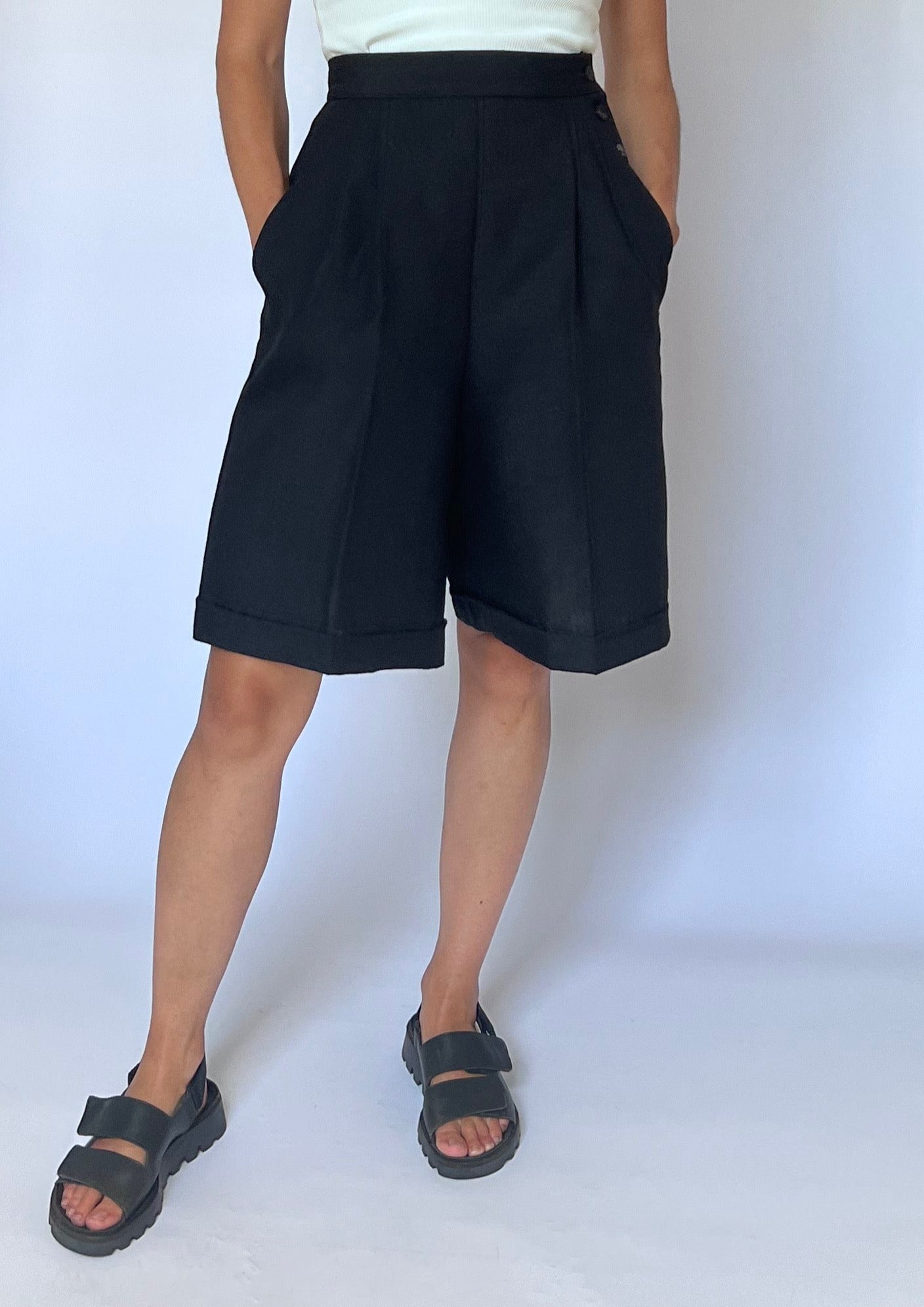 90s Black Bermuda Shorts W'25" XS/S