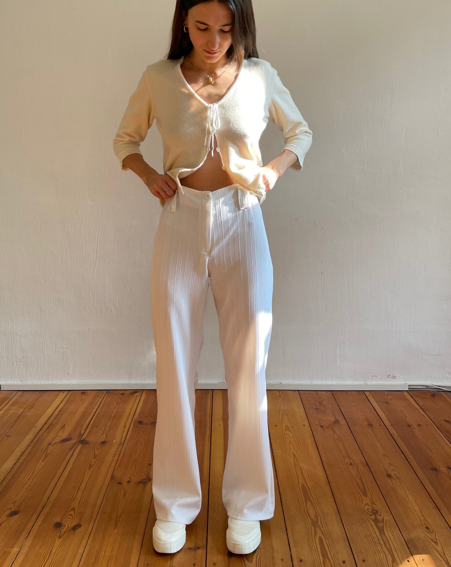 Vintage 90s White Textured Wide Leg Trousers Size S Waist 28"